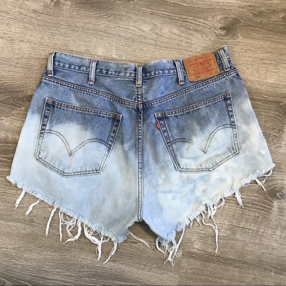 Levi's Pants - VINTAGE Levi’s High Waist Distressed Ombré Shorts